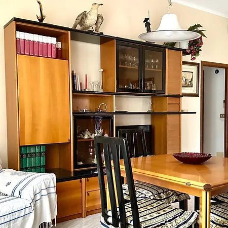 N279 - Numana, Ampio Quadrilocale Con Terrazzo Нумана